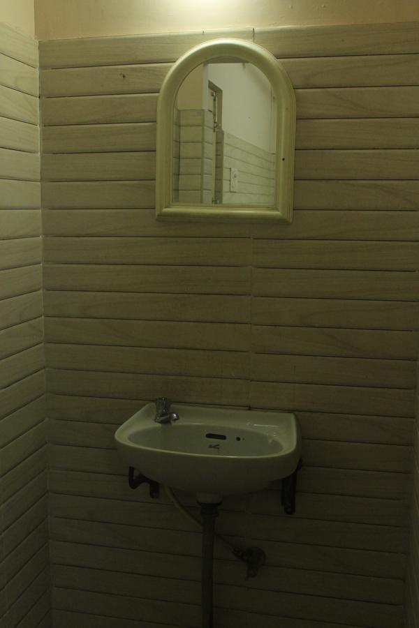 Hotel Sukhvas Thiruvananthapuram Екстериор снимка